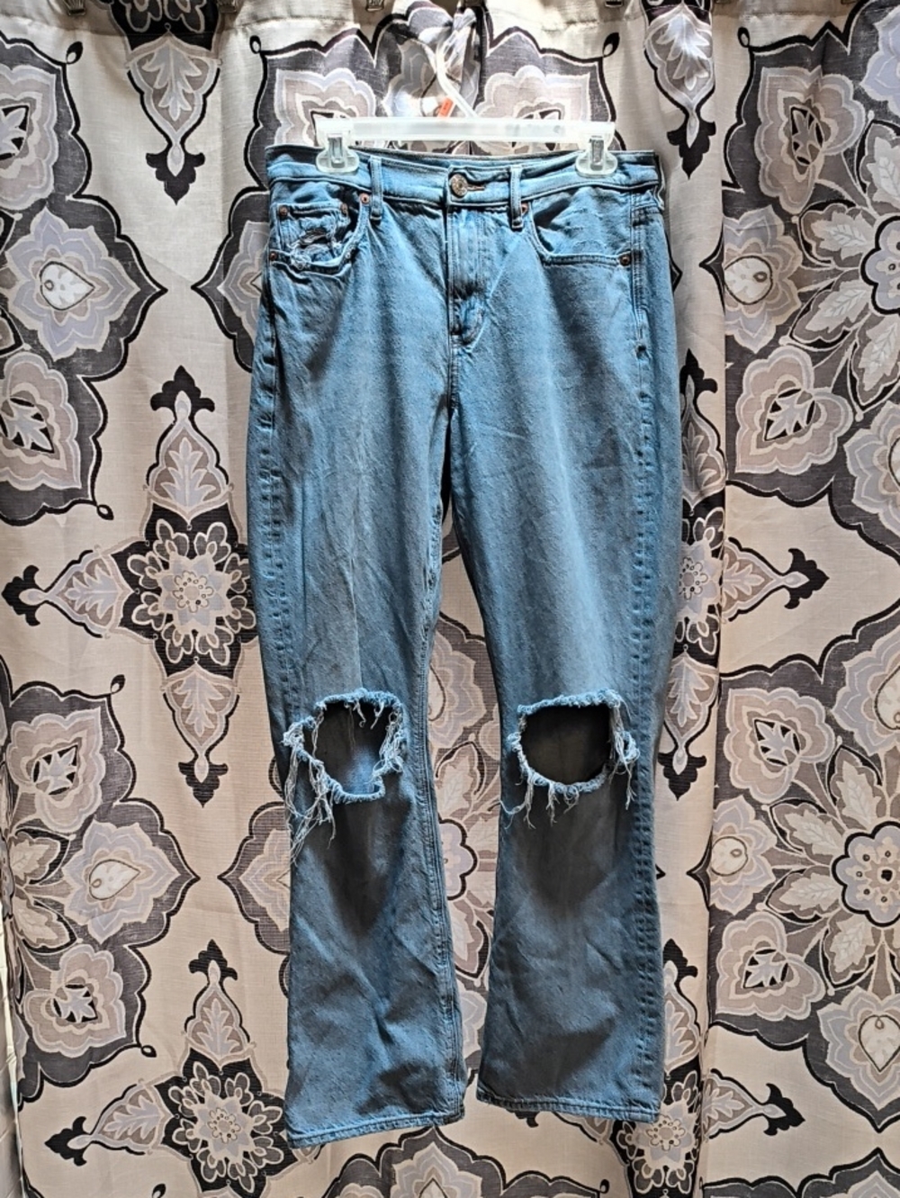 AMERICAN EAGLE Blue Distressed Knee Jeans - Women